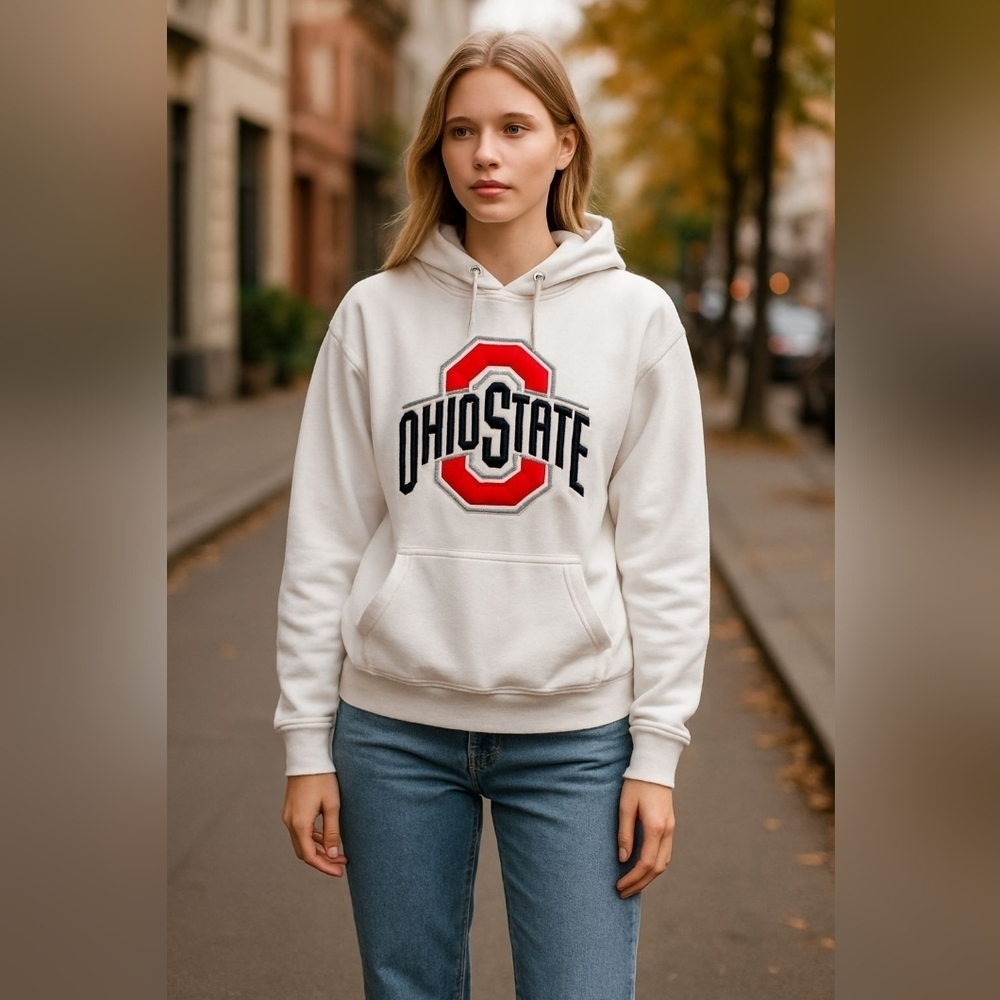 OSU Buckeyes Women's/Youth Sz XL Pull Over Hoodie Football University Champs